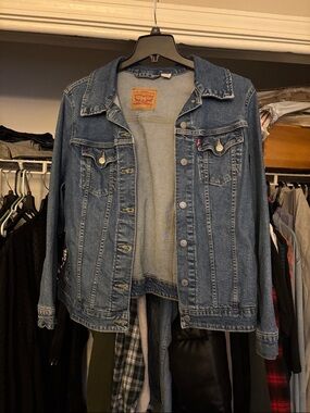NWOT Levi Jean Jacket